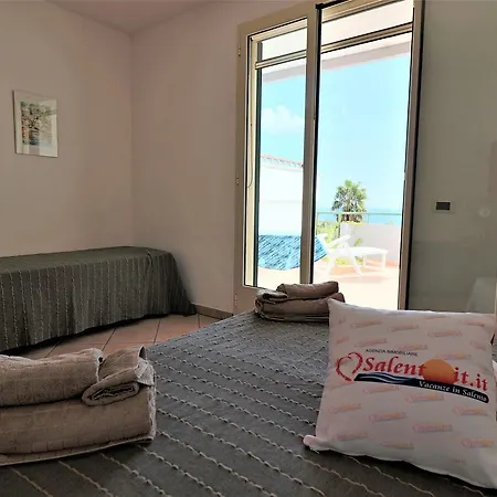 Raffaello A Prázdninový dům Santa Cesarea Terme
