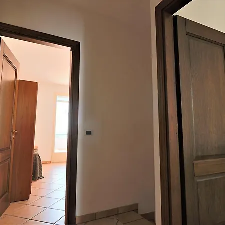 Raffaello A Prázdninový dům *